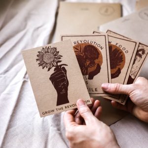 Grow - postkort | Rosanna Morris